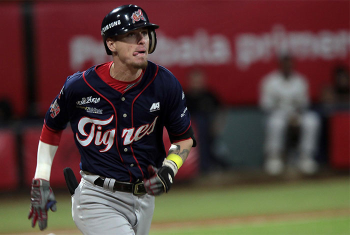 Aragua arruinó el debut de Glyber Torres con el Caracas