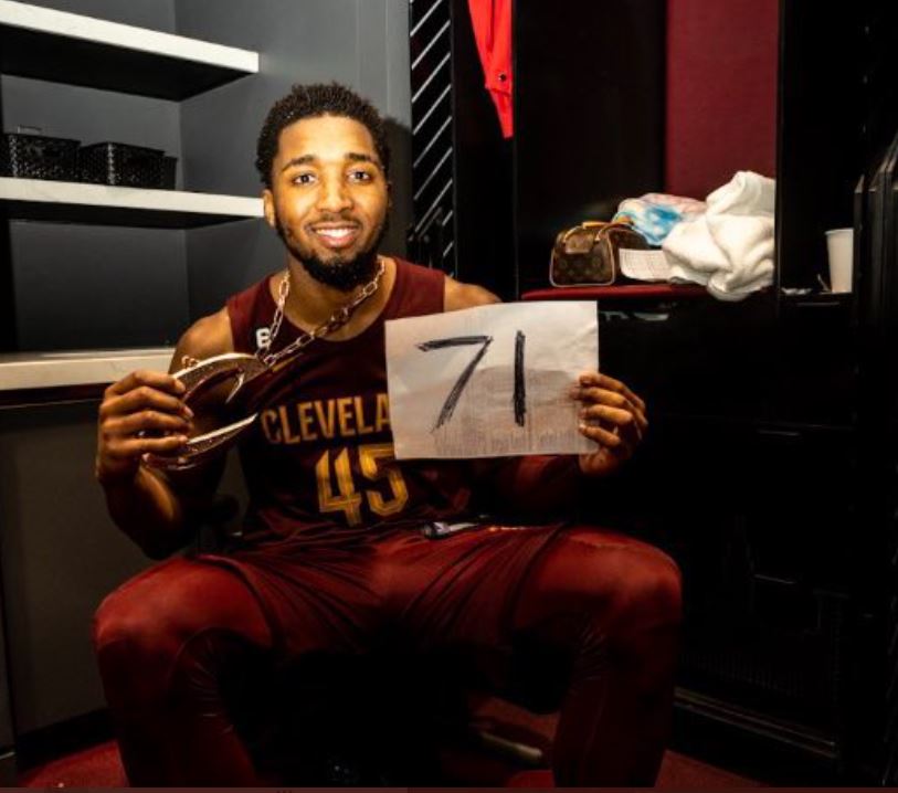 Donovan Mitchell anotó 71 puntos en victoria de Cavaliers sobre Bulls (Video)