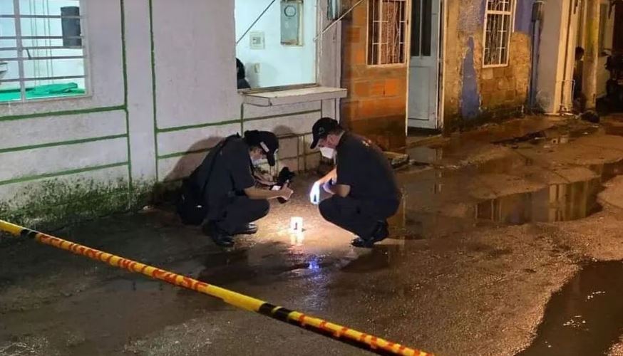 Venezolano asesinó a puñaladas a su pareja mientras dormía: el femicidio ocurrió en Colombia