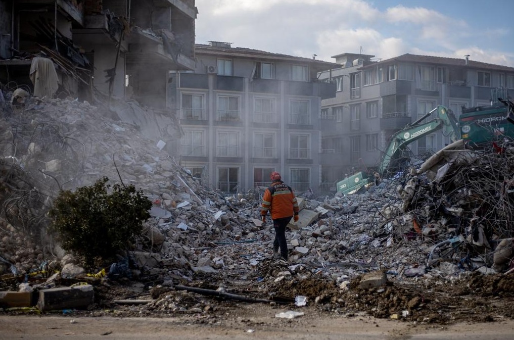 Autoridades de Turquía advierten sobre riesgo de tsunami tras nuevo sismo de magnitud 6,4