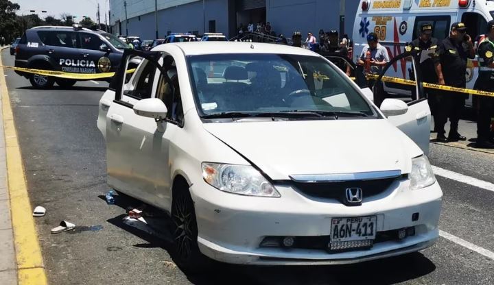 Acribillaron a una familia dentro de un carro en Perú