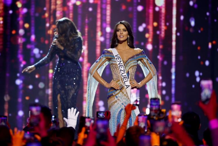 Amanda Dudamel podría ser coronada miss Universo