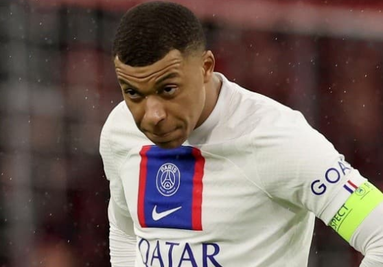 Kylian Mbappé explota contra PSG por usar su imagen en un video promocional