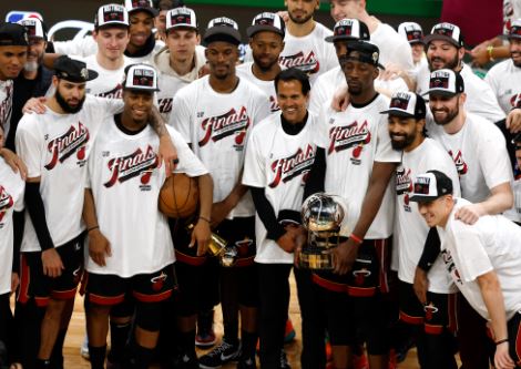 Heat vence por paliza a Celtics y clasifica a las Finales de la NBA