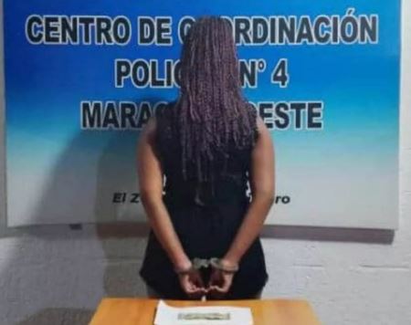 Detenida por estafar en tiendas de Maracaibo con dólares falsos