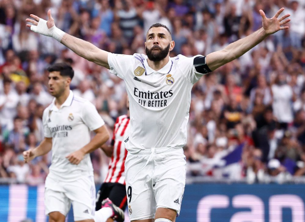 Karim Benzema marcó en su emotiva despedida con el Real Madrid