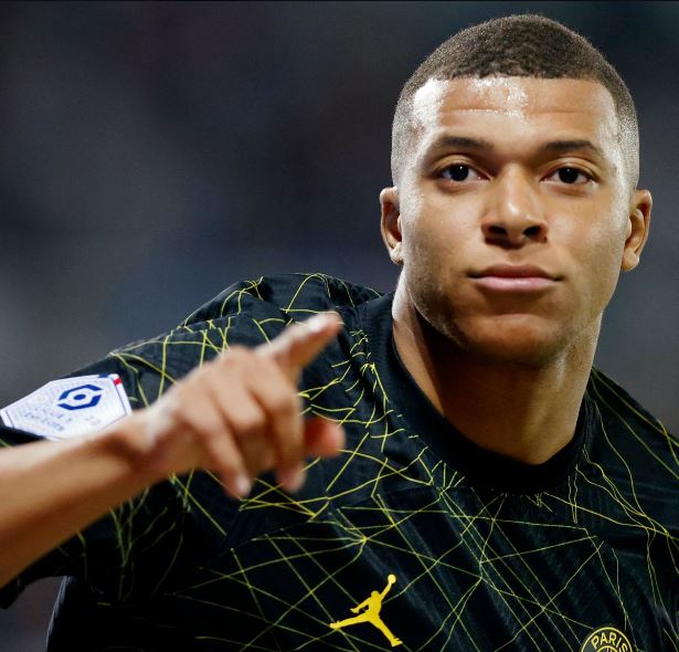 Directiva del Al Hilal tratará de convencer a Kylian Mbappé en París para concretar su fichaje