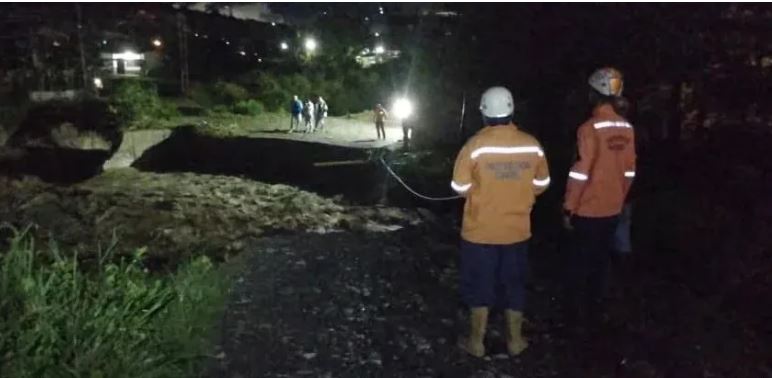 Táchira con graves problemas con la vialidad tras precipitaciones: Ministro de Transporte está en la región