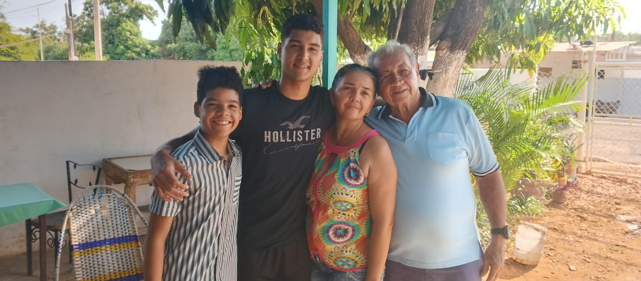 Llegó Carlos Berrios, orgullo del Zulia y  San Francisco en la selección de voleibol sub-23