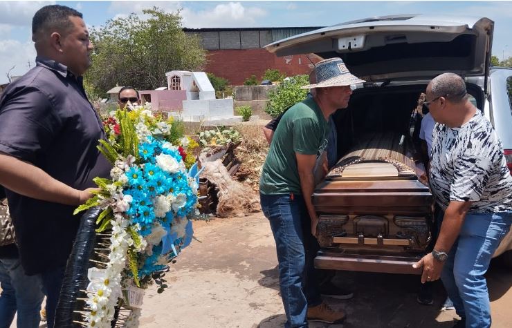 Con el corazón destrozado Maracaibo despide al joven Armando Serrano