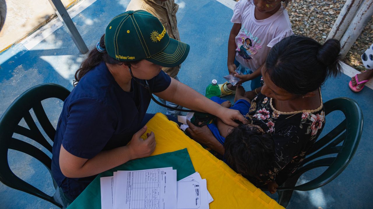 Alcaldía de Maracaibo y actores humanitarios atienden a más de 500 personas en megajornada en el sector Etnia Guajira