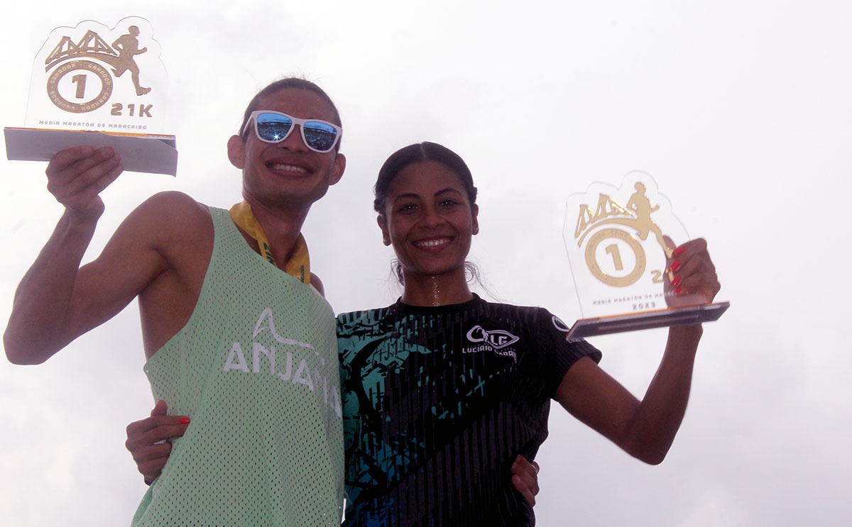 Palma y Garrido dominaron en la Media Maratón Maracaibo