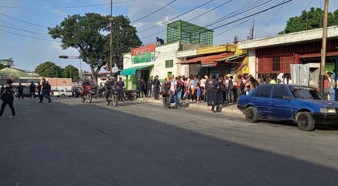 Motín dentro de los calabozos de la PNB en Lara: Requisa sorpresa desató la furia