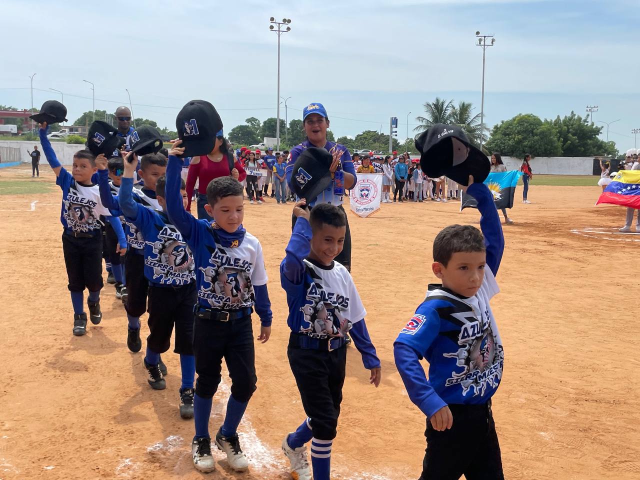 La pequeña liga de Sierra Maestra inauguró su cuadragésimo cuarto campeonato