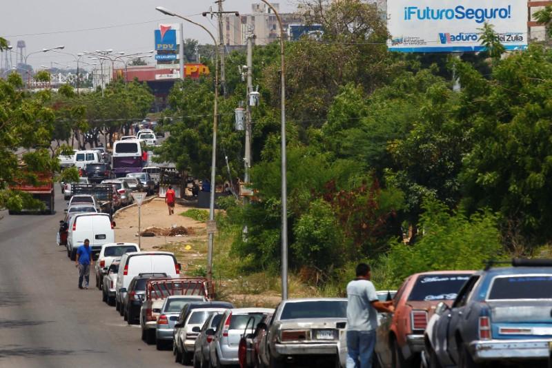 ¿Aún no surte gasolina?: Vea aquí cuáles son las 60 E/S activadas en Maracaibo y San Francisco este martes #12-Dic