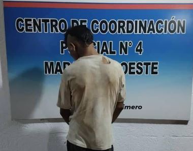 Acosó a dos adolescentes mientras iban al liceo en La Chamarreta