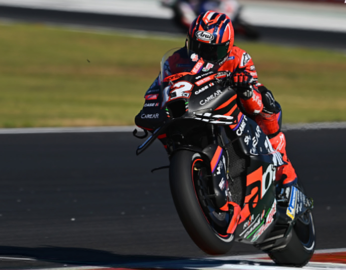 Maverick Viñales consigue pole récord en el GP de Valencia