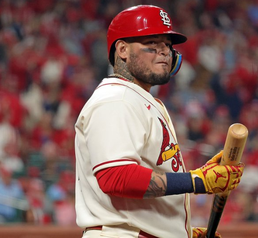 Yadier Molina regresa a Cardenales de San Luis