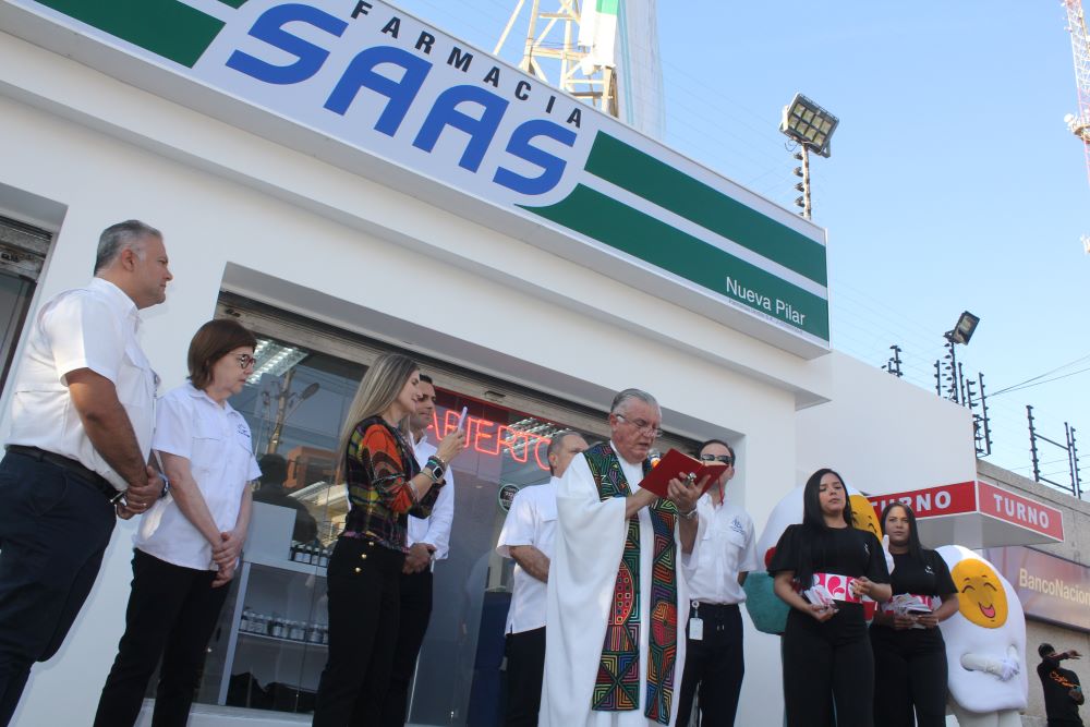 Farmacia SAAS Nueva Pilar reinaugura su local para beneficio de los clientes