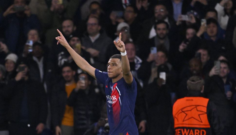 Mbappé condujo al triunfo del PSG ante la Real Sociedad en octavos de final de Champions