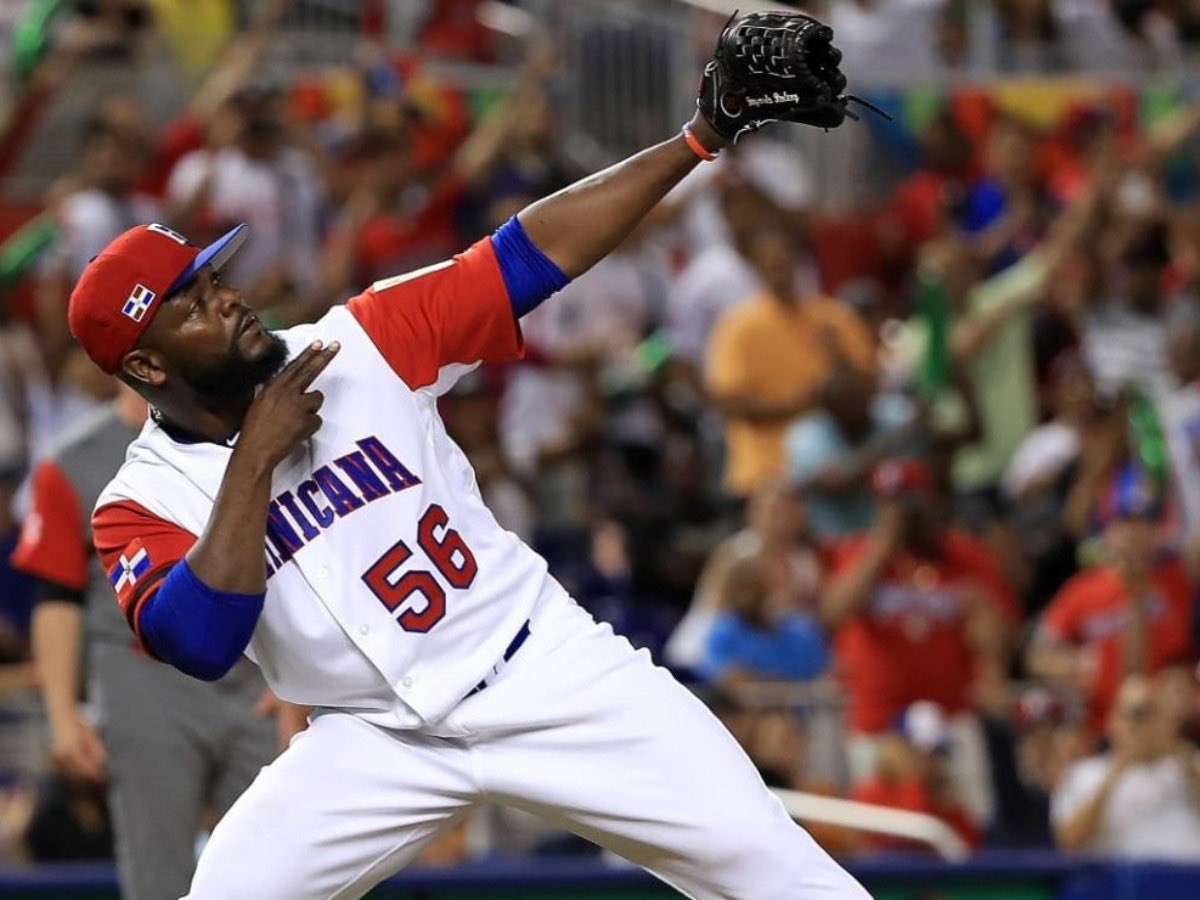 El dominicano Fernando Rodney jugará en la Liga Mayor