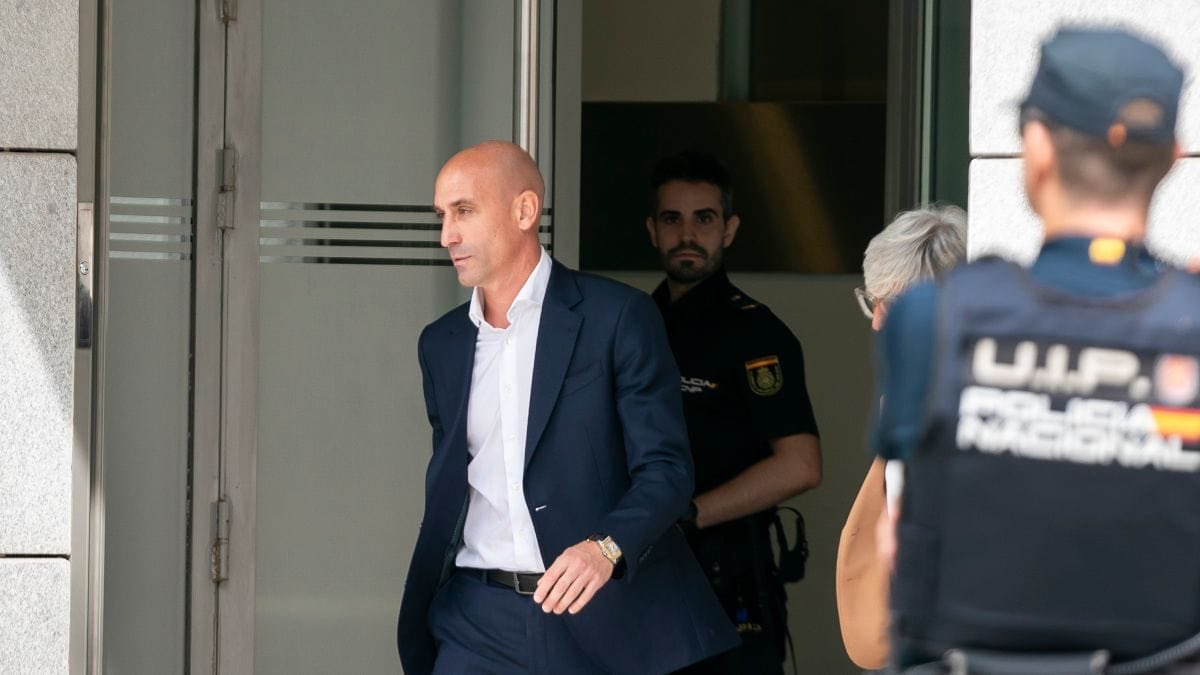 Luis Rubiales fue detenido en su llegada a España