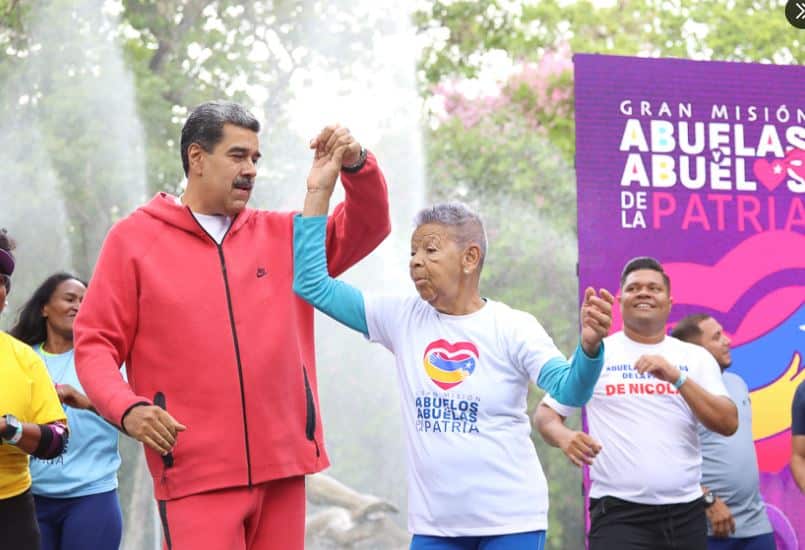 Maduro participa en la Gran Bailoterapia en el marco del Congreso Nacional de abuelos y abuelas (+video)