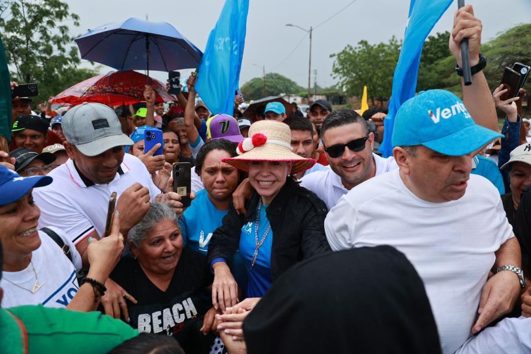 María Corina Machado llegó al Zulia