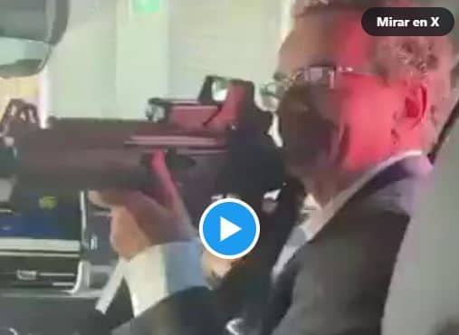 Embajador británico en México apuntó con un rifle a varias personas