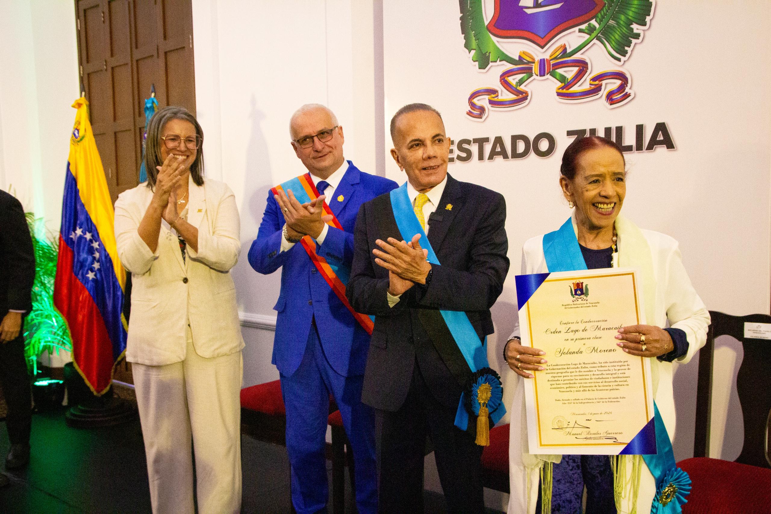 Gobernador Manuel Rosales declara ‘Orgullo del Zulia’ a Yolanda Moreno y confiere Orden Lago de Maracaibo en su Primera Clase