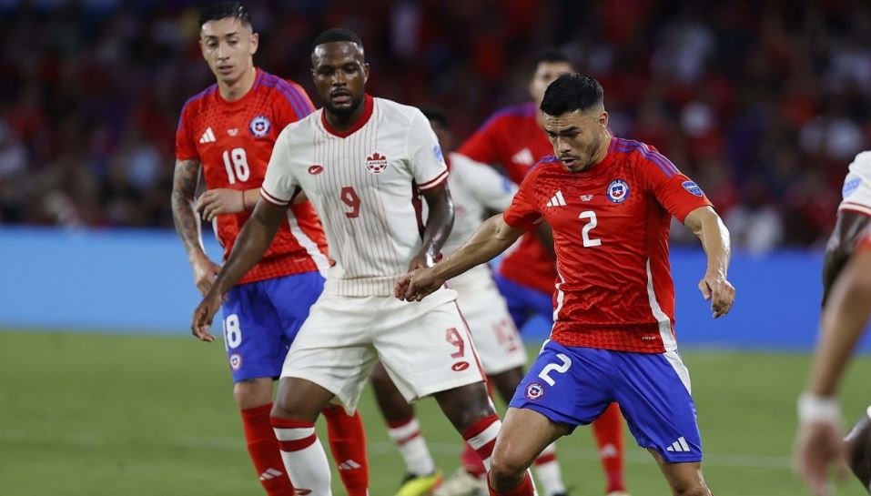 Canadá se conformó con el empate ante Chile para meterse a cuartos de final