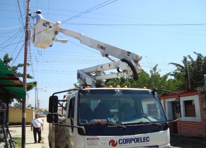 Zona norte de Maracaibo sin servicio eléctrico por problemas en el circuito de San Jacinto