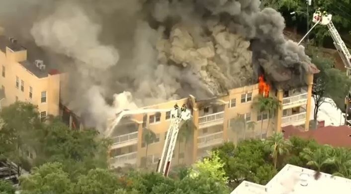 Voraz incendio en un apartamento de Miami