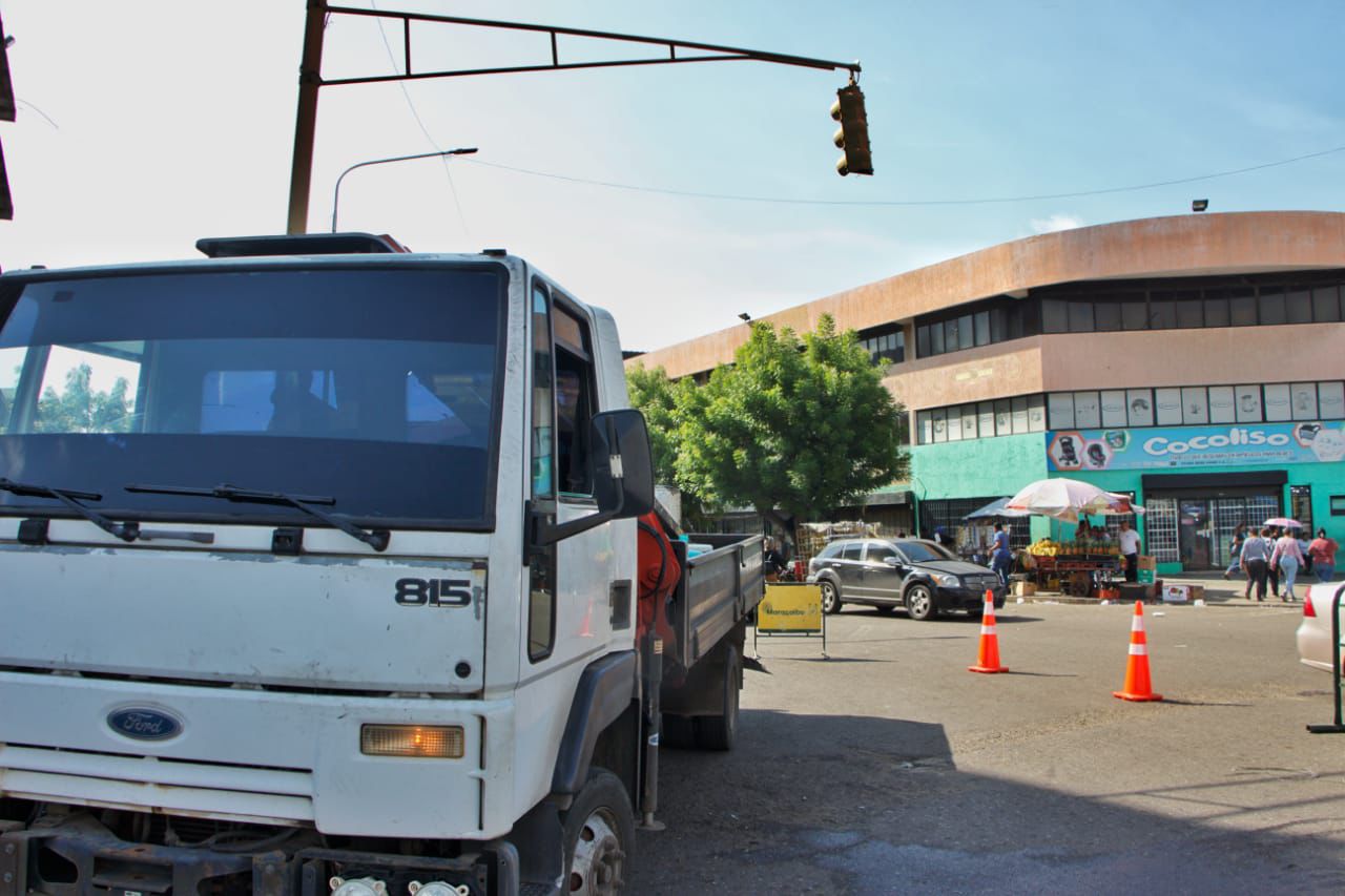 Plan de Semaforización de Imtcuma llega a la intersección del Palacio de Justicia en el centro de Maracaibo