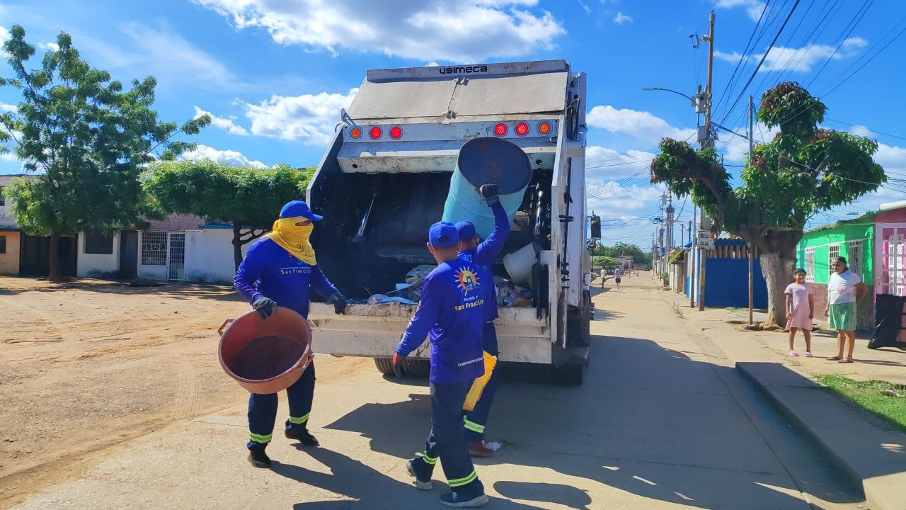 Alcaldía de San Francisco continúa labor de mantener al municipio limpio y ordenado