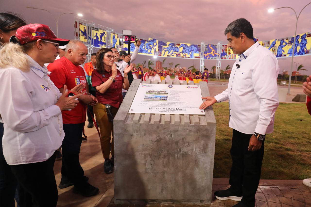 Maduro inauguró la segunda etapa del parque Monumental Ana María Campos