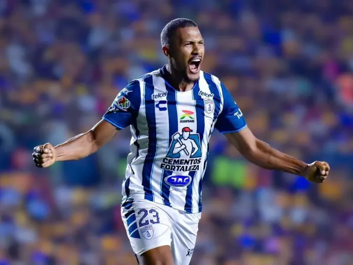 Salomón Rondón volvió a marcar en el empate de Pachuca