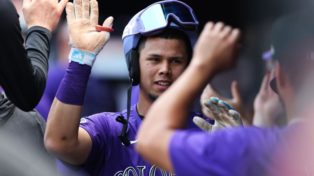 Tovar, Santander y Contreras destacan en jornada  jonronera de venezolanos antes del Juego de Estrellas