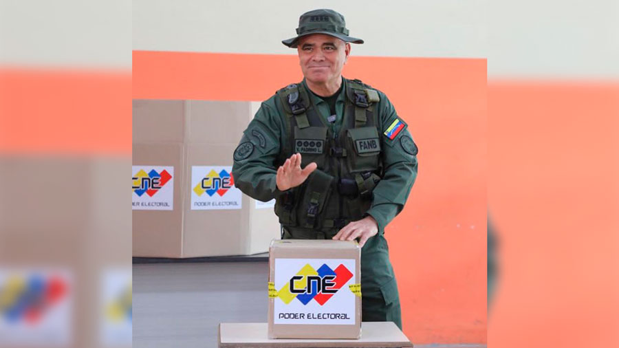 Padrino López tras ejercer su derecho al voto: No hay ninguna incidencia que reportar