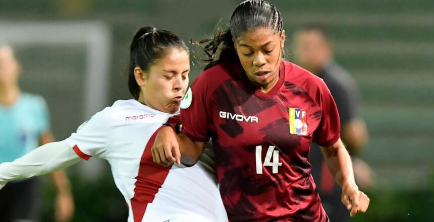 La defensora venezolana Raiderlin Carrasco llega al Levante del fútbol español