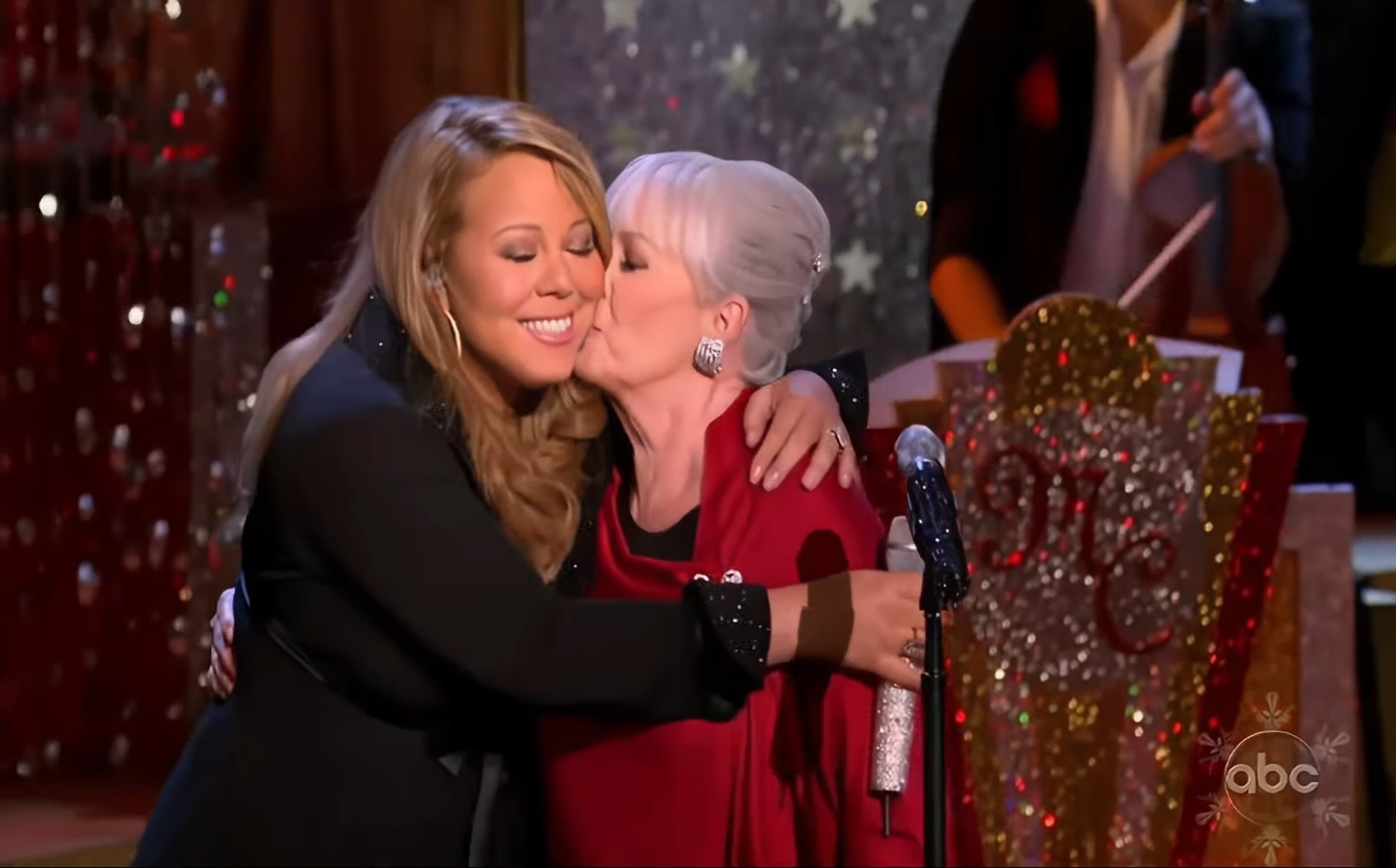 Mariah Carey anunció el fallecimiento de su mamá y hermana 