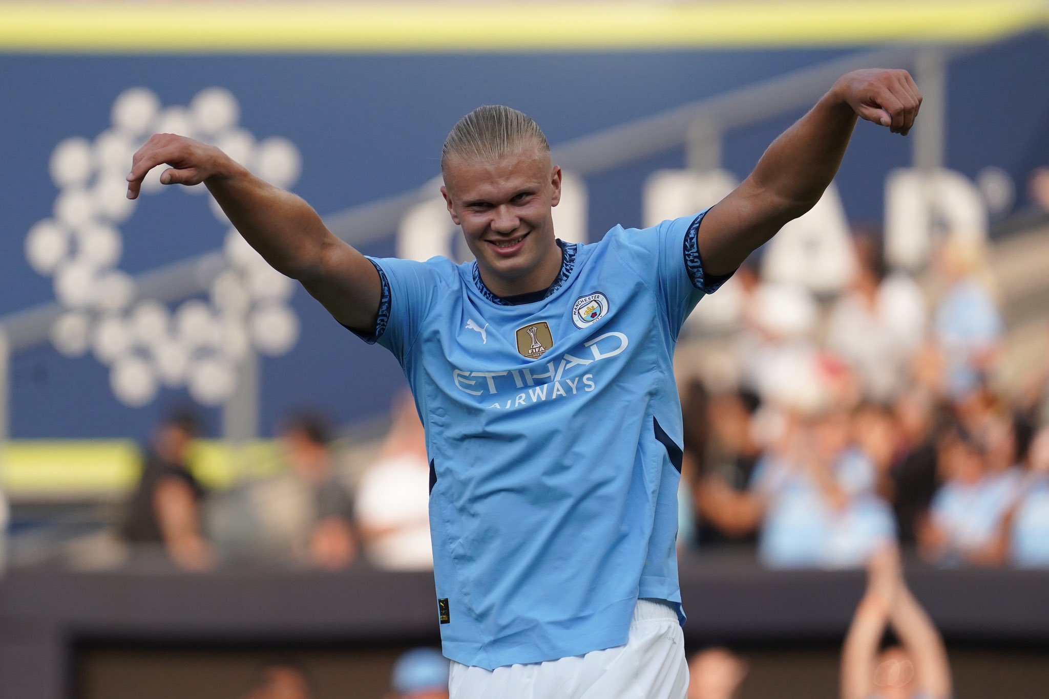 Manchester City venció a Chelsea para iniciar la Premier League