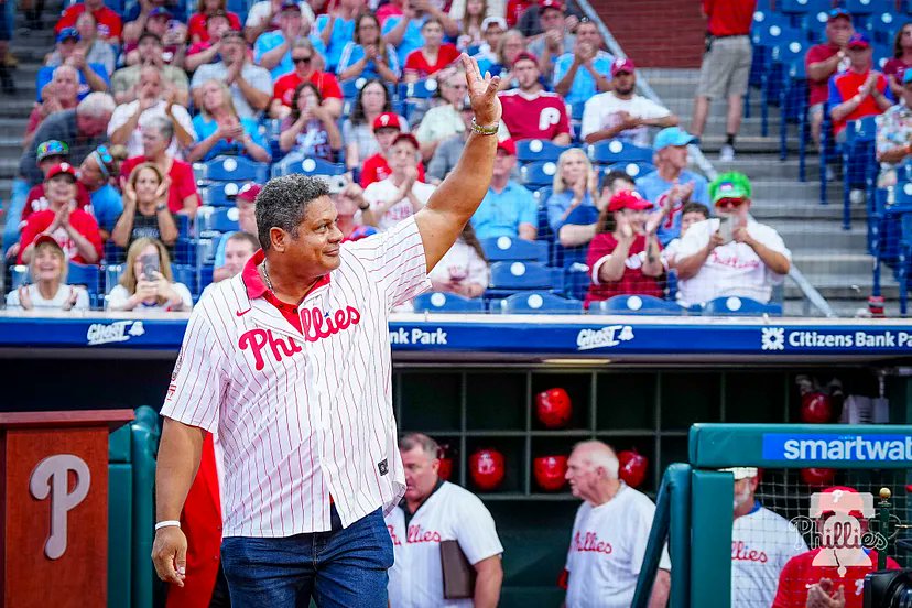 Bob Abreu fue homenajeado por los Phillies de Philadelphia