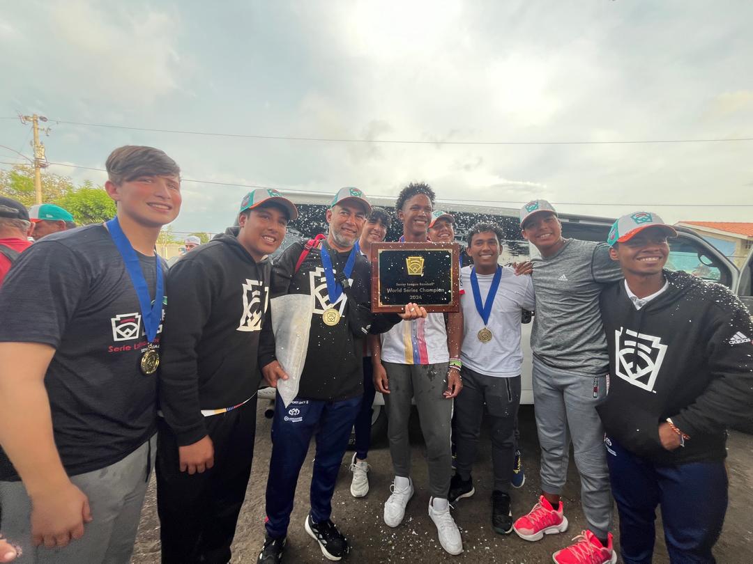 Llegaron los campeones a tierras zulianas y fueron recibidos con honores