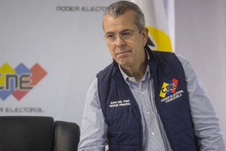 Rector electoral Delpino pone en duda el jaqueo contra el sistema comicial