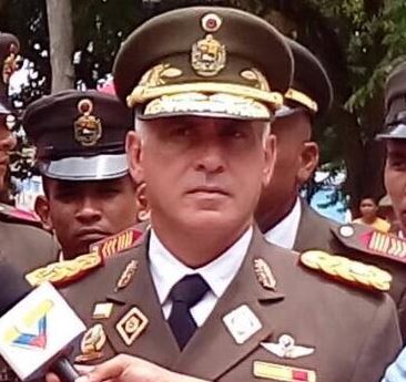 G/B Franklin Contreras Acosta asume la dirección de Policabimas