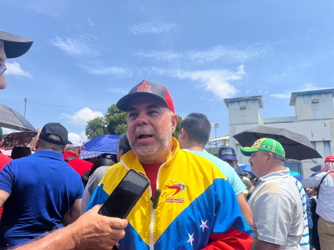 Diputado del PSUV Juan García: 