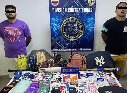 Detenidos dos hombres tras robarse 50 mil dólares de mercancía en una tienda deportiva