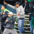 Batalla campal mancha el fútbol colombiano: La violencia se hace presente en el Atanasio Girardot