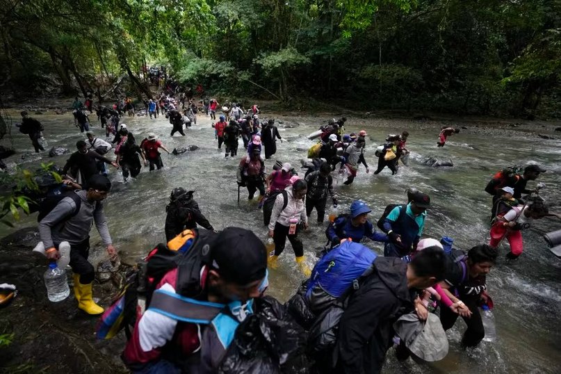 Panamá y Colombia estudian crear una “ruta legal” para migrantes que crucen el Darién